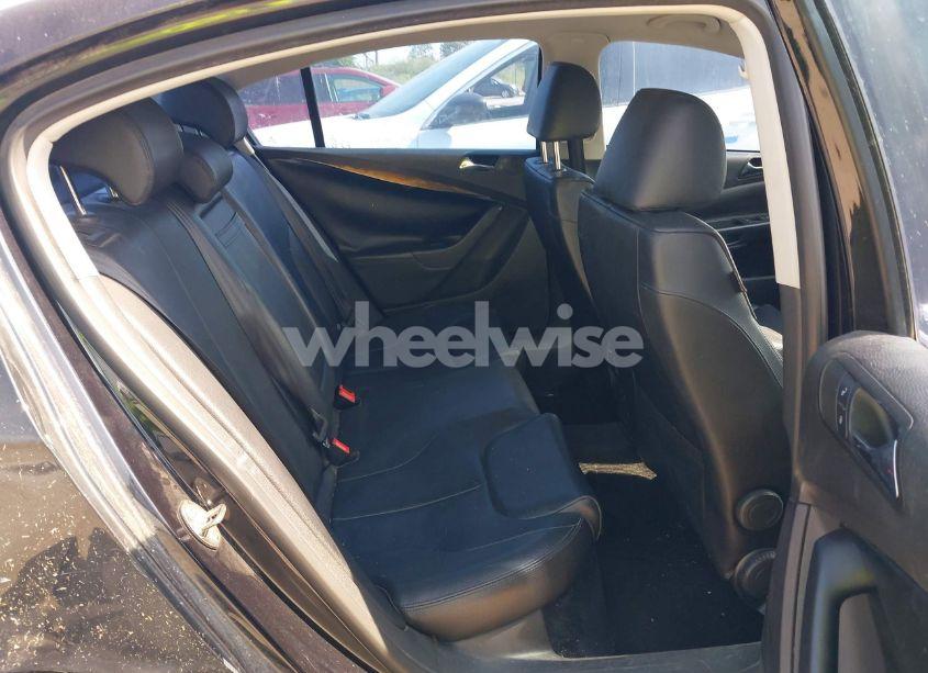 Photo 8 of 2007 Volkswagen Passat WOLFSBURG EDITION (VIN WVWAK73C77P122031)