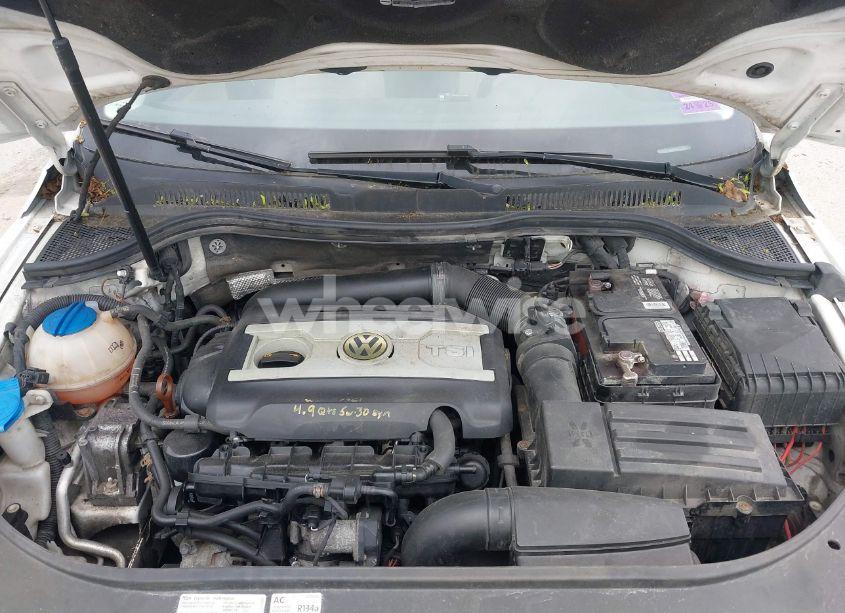 Photo 10 of 2013 Volkswagen Cc 2.0T SPORT (VIN WVWAN7AN6DE537246)