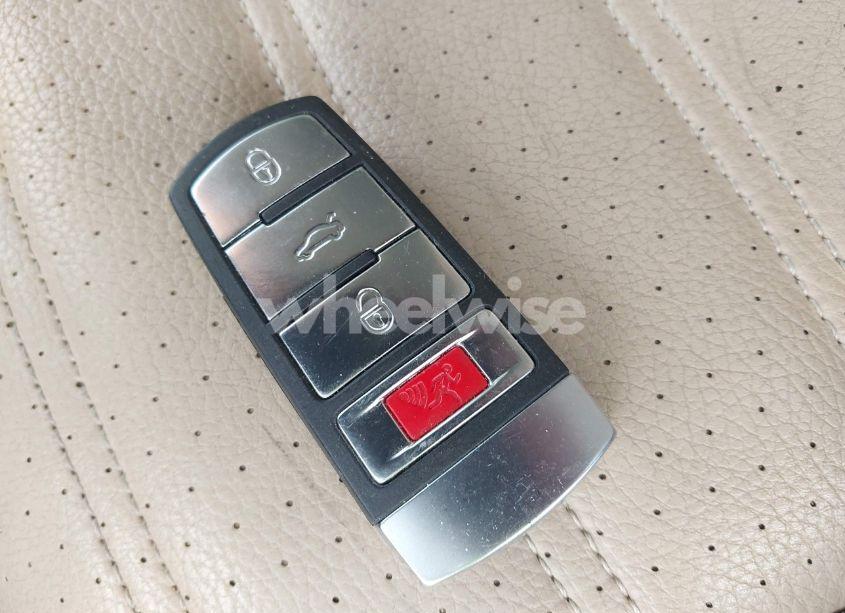 Photo 11 of 2013 Volkswagen Cc 2.0T SPORT (VIN WVWAN7AN6DE537246)