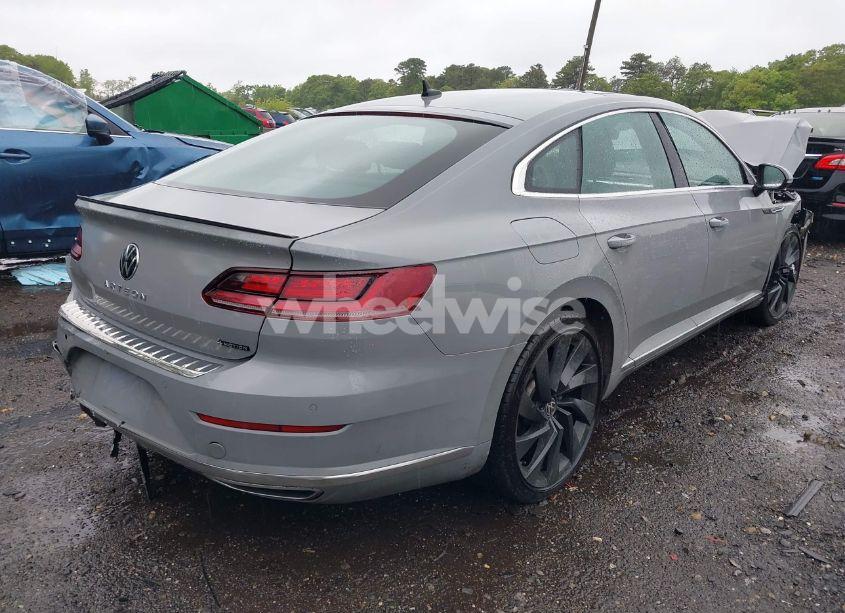 Photo 4 of 2023 Volkswagen Arteon 2.0T SEL R-LINE (VIN WVWAR7ANXPE010870)