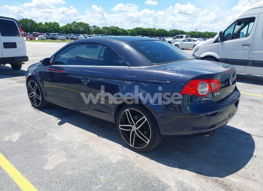 Photo 3 of 2010 Volkswagen Eos KOMFORT (VIN WVWBA7AH2AV018698)