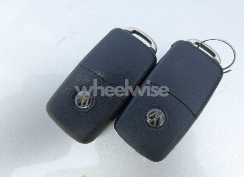 Photo 11 of 2010 Volkswagen Eos KOMFORT (VIN WVWBA7AH9AV022988)