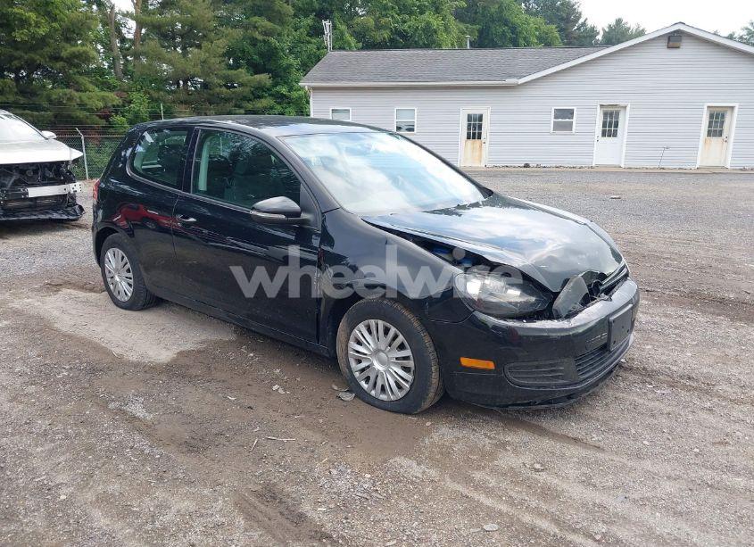 2012 Volkswagen Golf 2.5L 2-DOOR (VIN WVWBB7AJ0CW315093) main photo