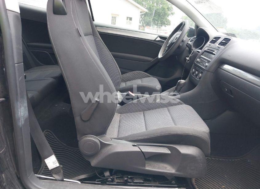 Photo 5 of 2012 Volkswagen Golf 2.5L 2-DOOR (VIN WVWBB7AJ0CW315093)