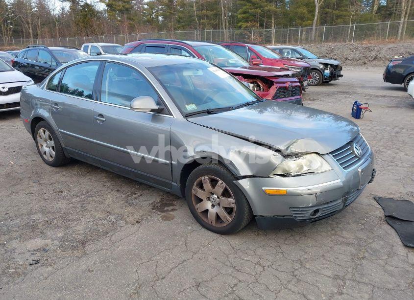 2005 Volkswagen Passat GLS (VIN WVWBD63B05E061856) main photo