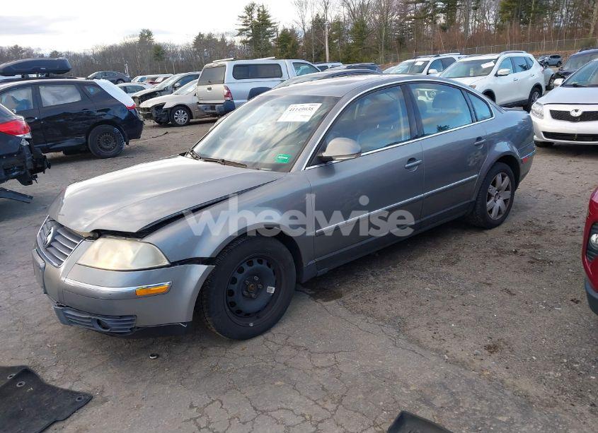 Photo 2 of 2005 Volkswagen Passat GLS (VIN WVWBD63B05E061856)