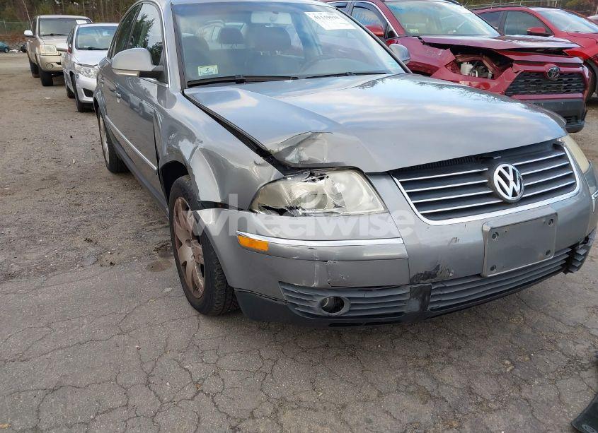 Photo 5 of 2005 Volkswagen Passat GLS (VIN WVWBD63B05E061856)