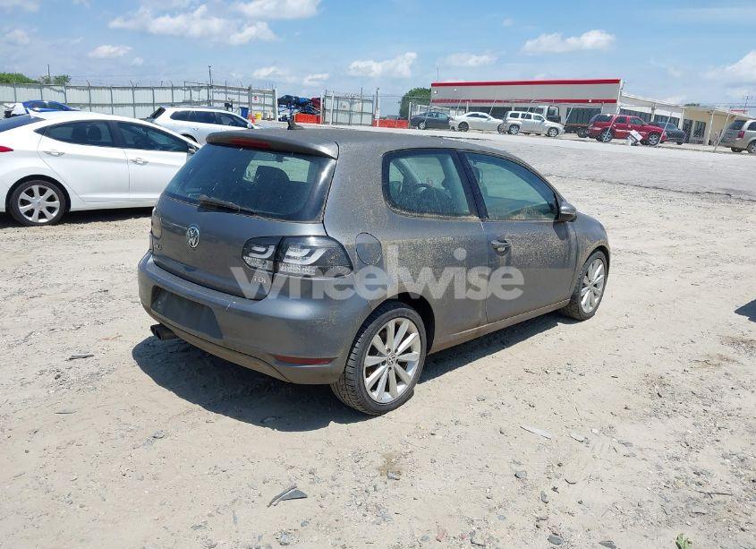 Photo 4 of 2012 Volkswagen Golf TDI 2-DOOR (VIN WVWBM7AJ7CW001757)
