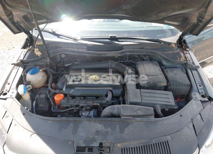 Photo 10 of 2013 Volkswagen Cc 2.0T SPORT (VIN WVWBP7AN0DE558186)
