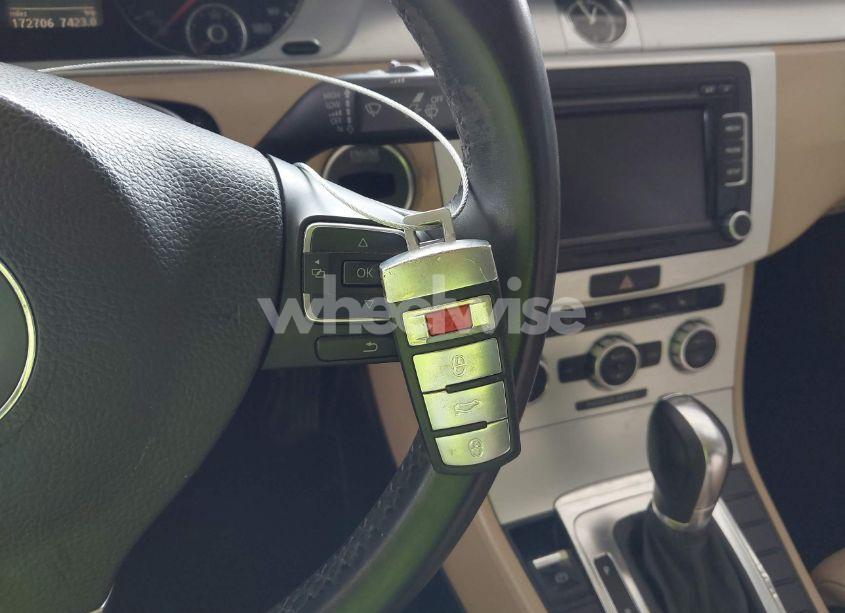 Photo 11 of 2013 Volkswagen Cc 2.0T SPORT (VIN WVWBP7AN1DE506856)