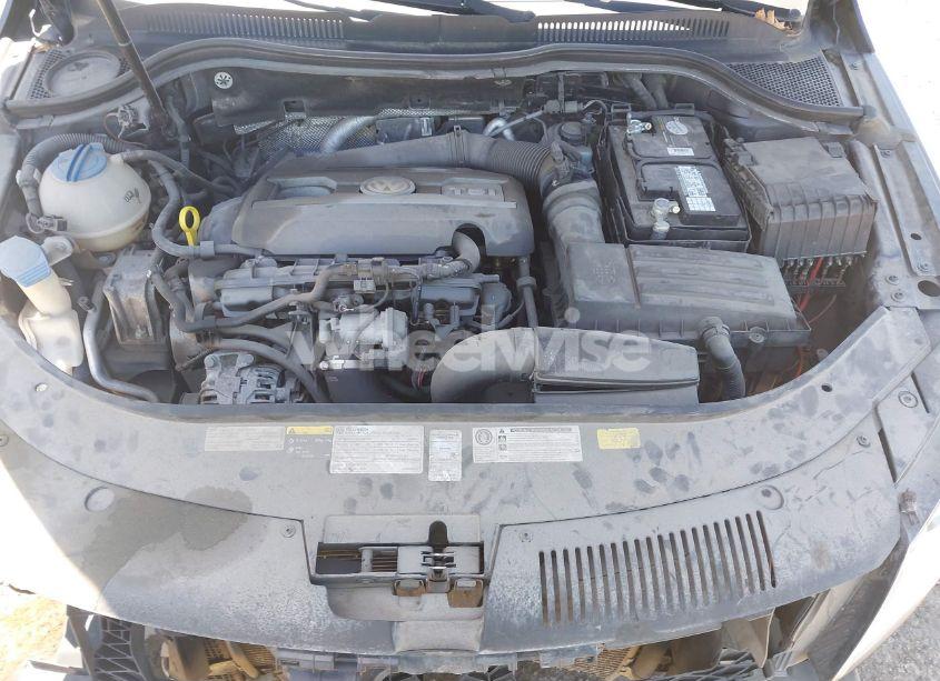 Photo 10 of 2016 Volkswagen Cc 2.0T SPORT (VIN WVWBP7AN1GE502780)