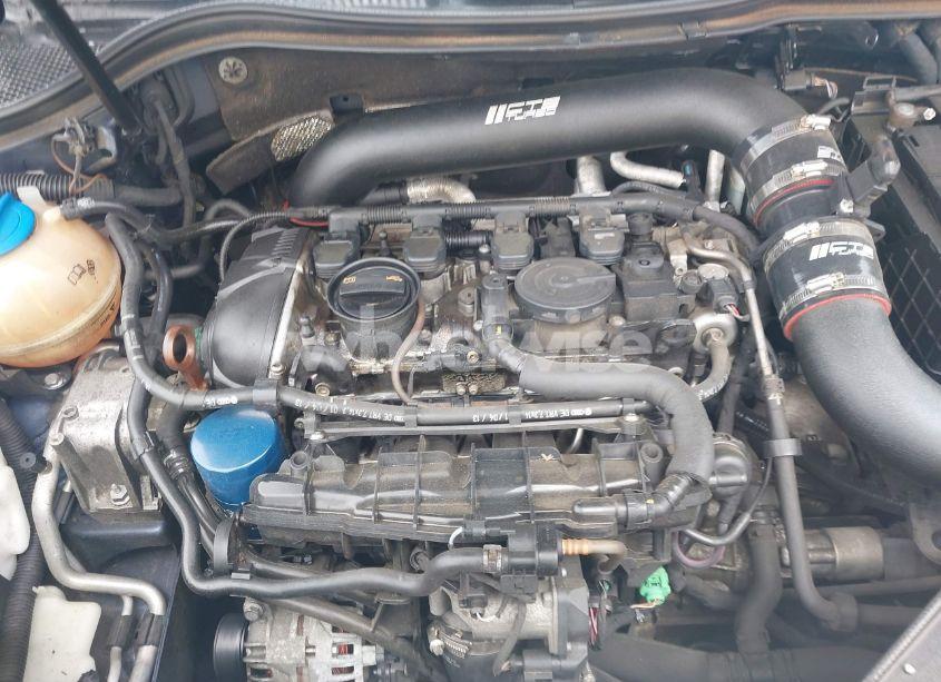 Photo 10 of 2013 Volkswagen Cc 2.0T SPORT (VIN WVWBP7AN9DE560180)