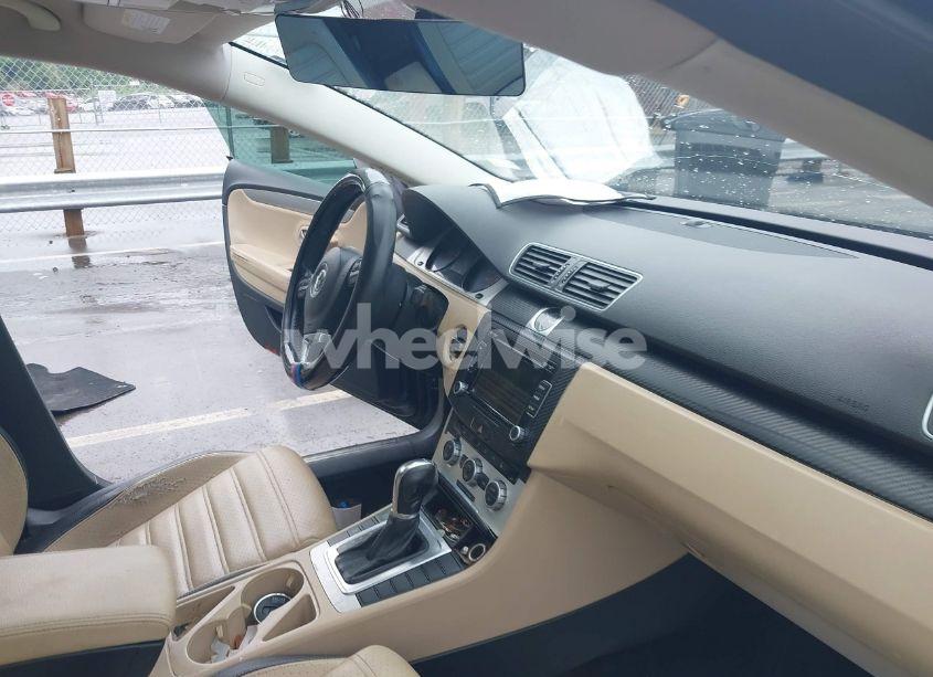 Photo 5 of 2013 Volkswagen Cc 2.0T SPORT (VIN WVWBP7AN9DE560180)