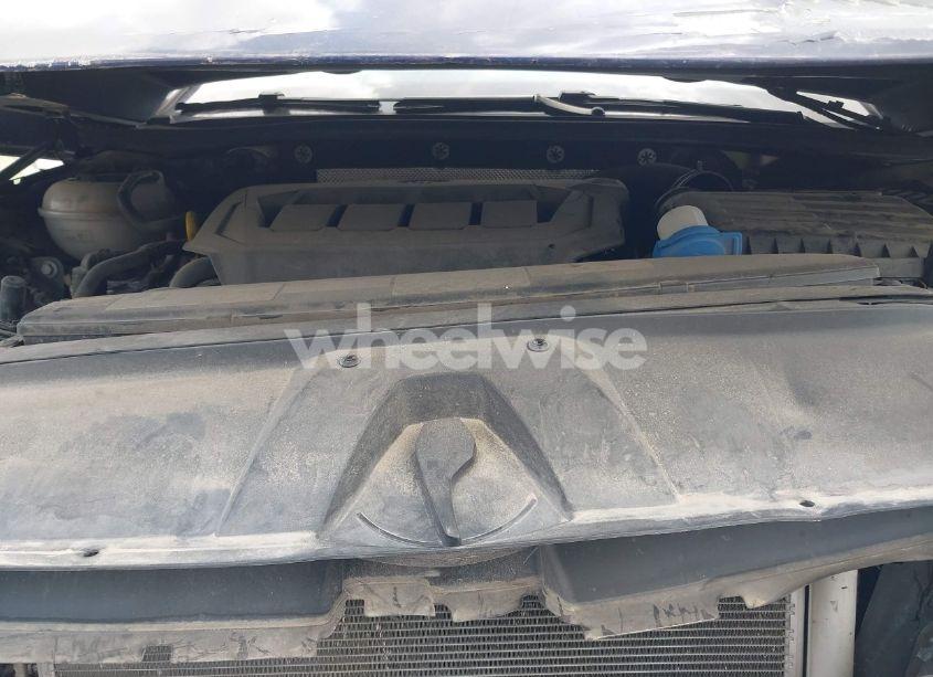 Photo 10 of 2019 Volkswagen Arteon 2.0T SE (VIN WVWBR7AN3KE030990)