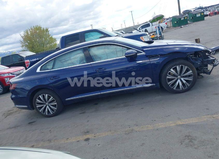 Photo 14 of 2019 Volkswagen Arteon 2.0T SE (VIN WVWBR7AN3KE030990)