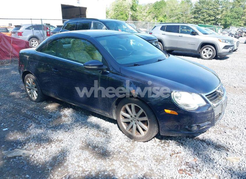 2011 Volkswagen Eos KOMFORT (VIN WVWBW7AH3BV004442) main photo