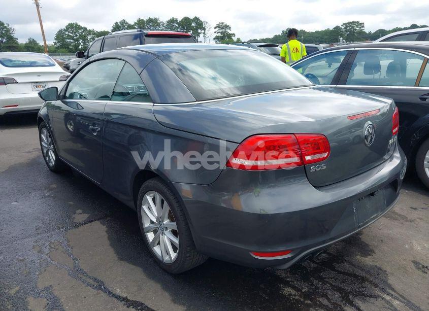 Photo 3 of 2012 Volkswagen Eos KOMFORT (VIN WVWBW7AH5CV012835)
