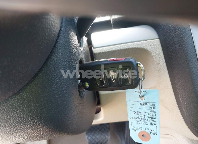 Photo 11 of 2012 Volkswagen Eos KOMFORT (VIN WVWBW7AH7CV019799)