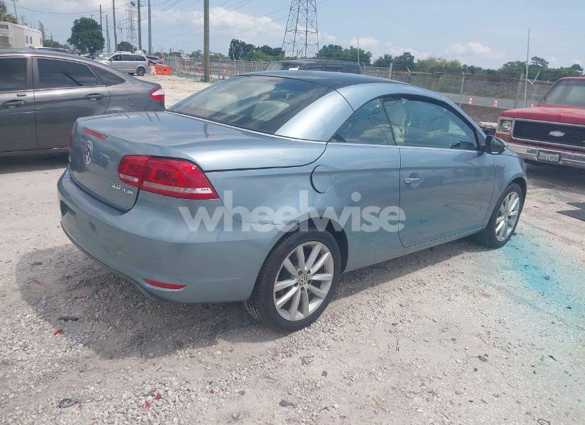 Photo 4 of 2013 Volkswagen Eos KOMFORT (VIN WVWBW8AH0DV001877)