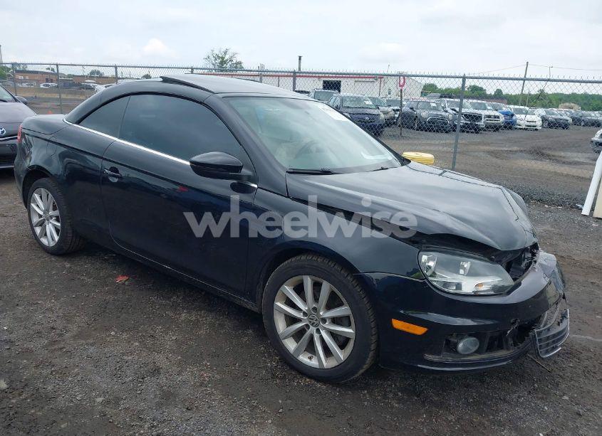2014 Volkswagen Eos KOMFORT (VIN WVWBW8AH2EV003356) main photo