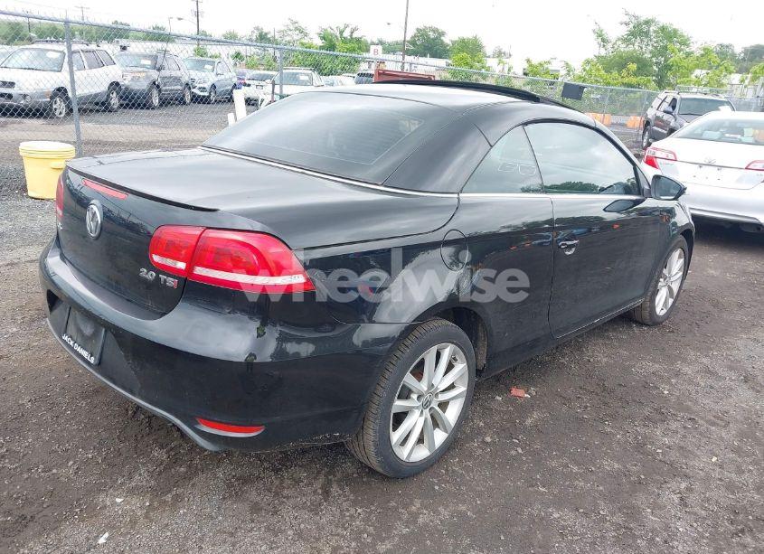 Photo 4 of 2014 Volkswagen Eos KOMFORT (VIN WVWBW8AH2EV003356)
