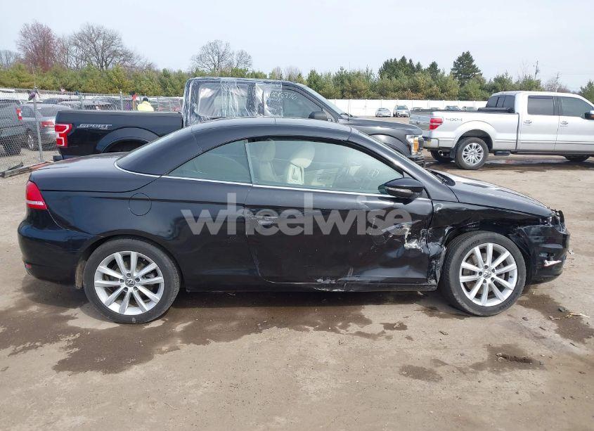 Photo 13 of 2013 Volkswagen Eos KOMFORT (VIN WVWBW8AH3DV001775)