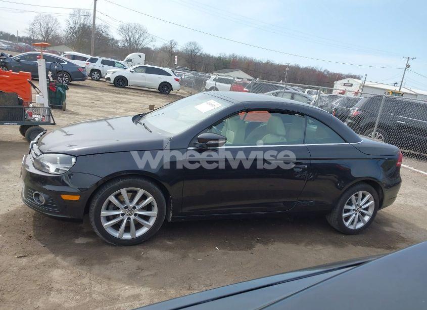 Photo 14 of 2013 Volkswagen Eos KOMFORT (VIN WVWBW8AH3DV001775)