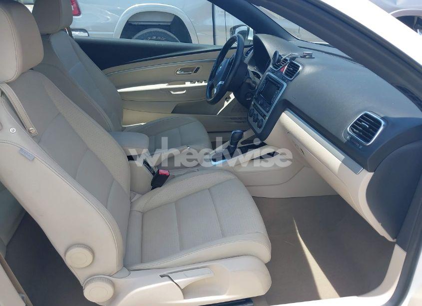 Photo 5 of 2015 Volkswagen Eos KOMFORT EDITION (VIN WVWBW8AH6FV002874)