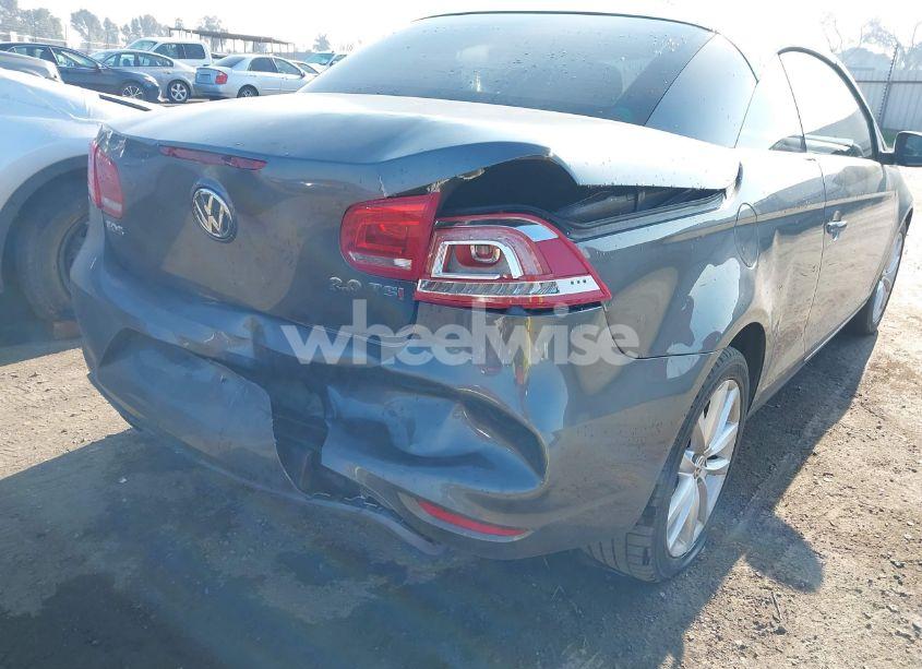 Photo 6 of 2015 Volkswagen Eos KOMFORT EDITION (VIN WVWBW8AH7FV004228)