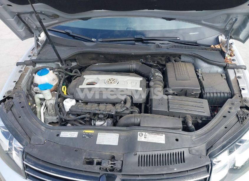 Photo 10 of 2013 Volkswagen Eos SPORT (VIN WVWBW8AH9DV009377)