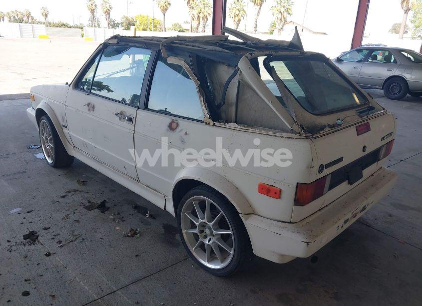 Photo 3 of 1989 Volkswagen Cabriolet (VIN WVWCA0156KK011855)