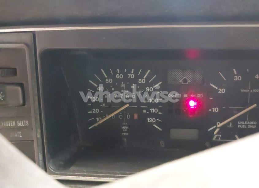 Photo 7 of 1987 Volkswagen Cabriolet (VIN WVWCA015XHK010619)