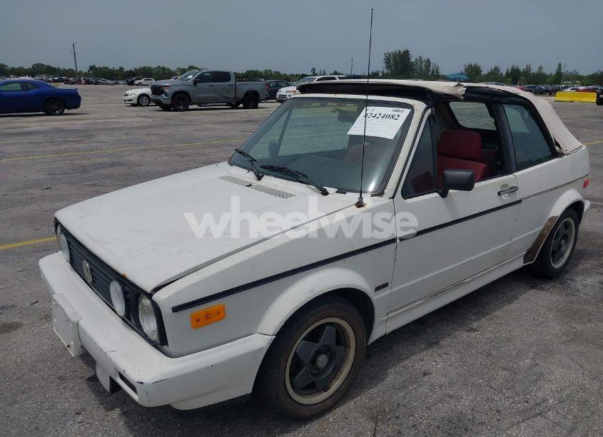 Photo 13 of 1990 Volkswagen Cabriolet (VIN WVWCB5150LK012219)
