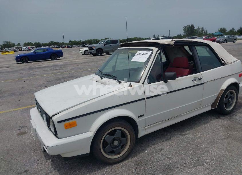 Photo 2 of 1990 Volkswagen Cabriolet (VIN WVWCB5150LK012219)