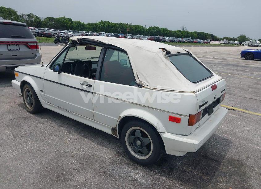 Photo 3 of 1990 Volkswagen Cabriolet (VIN WVWCB5150LK012219)