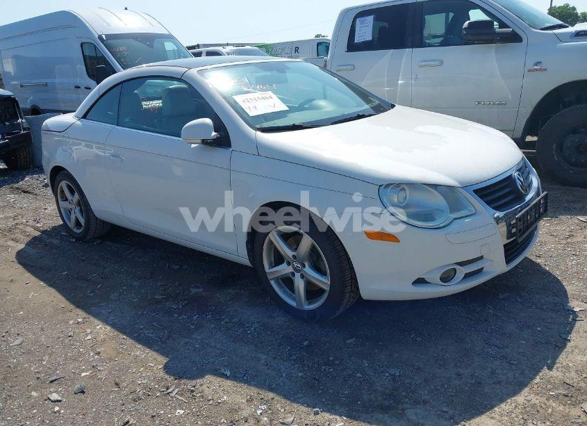 2007 Volkswagen Eos 2.0T (VIN WVWDA71F97V001512) main photo