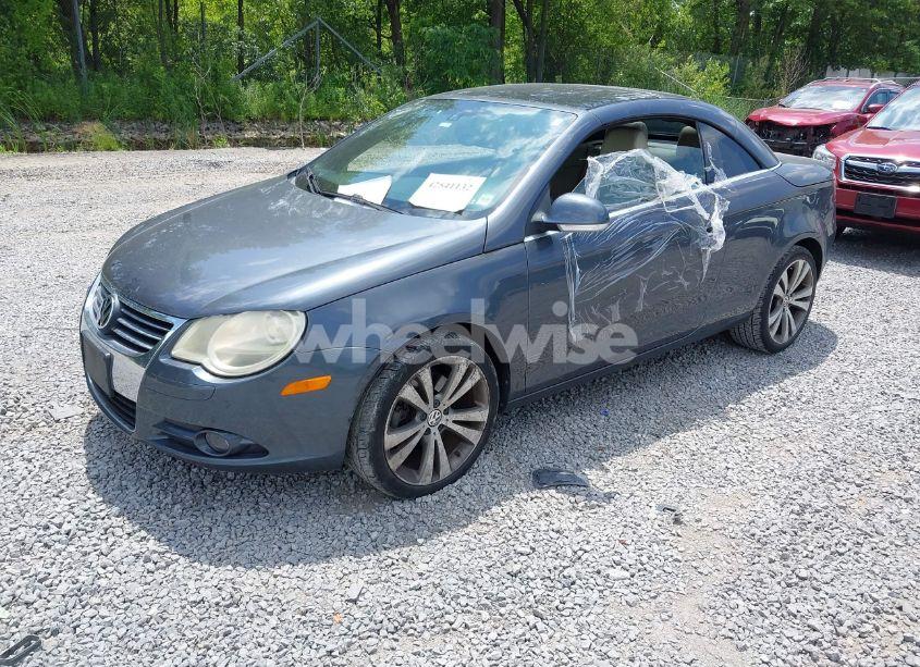 Photo 2 of 2008 Volkswagen Eos VR6 (VIN WVWDB71F18V023289)