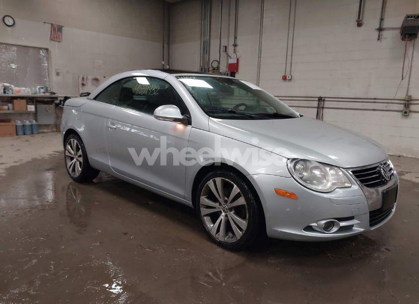 2008 Volkswagen Eos VR6 (VIN WVWDB71F88V015626) main photo