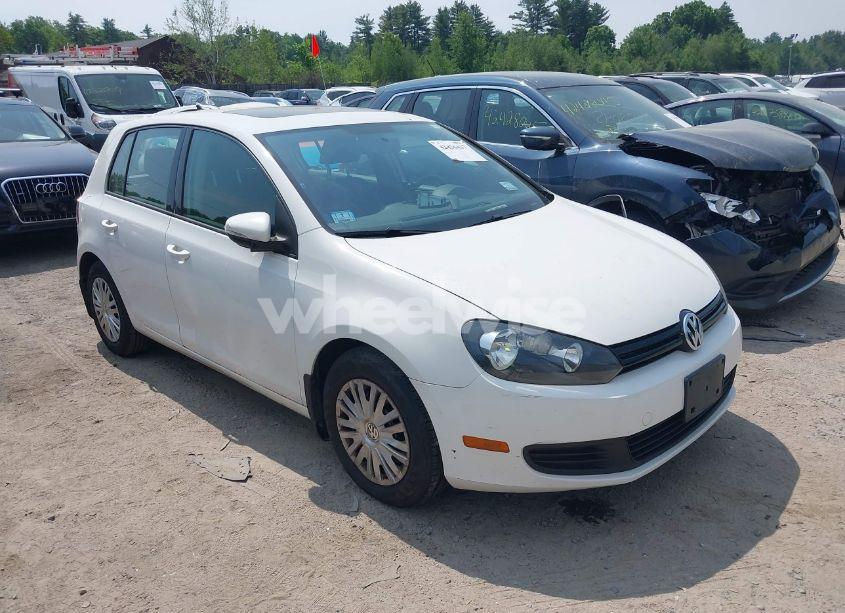 2013 Volkswagen Golf 2.5L 4-DOOR (VIN WVWDB7AJ1DW134403) main photo