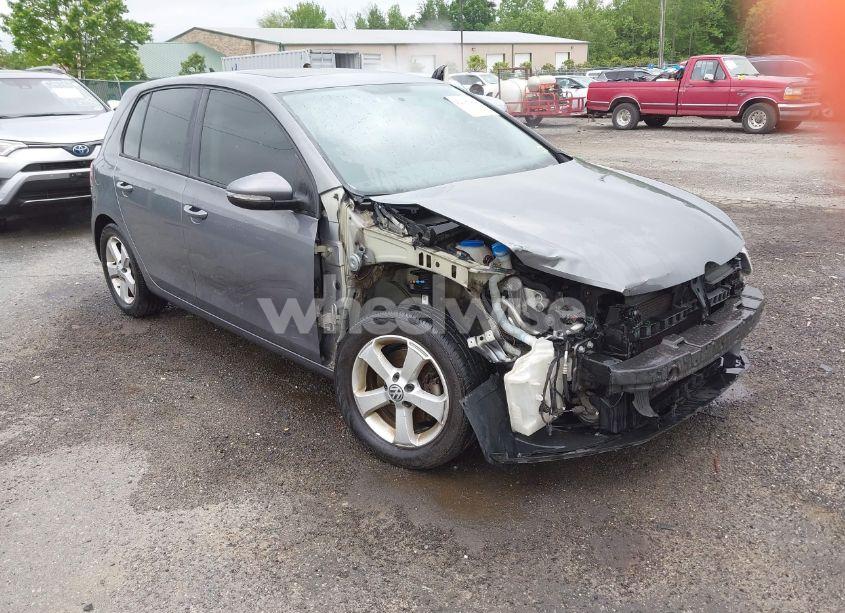 2012 Volkswagen Golf 2.5L 4-DOOR (VIN WVWDB7AJ3CW193788) main photo