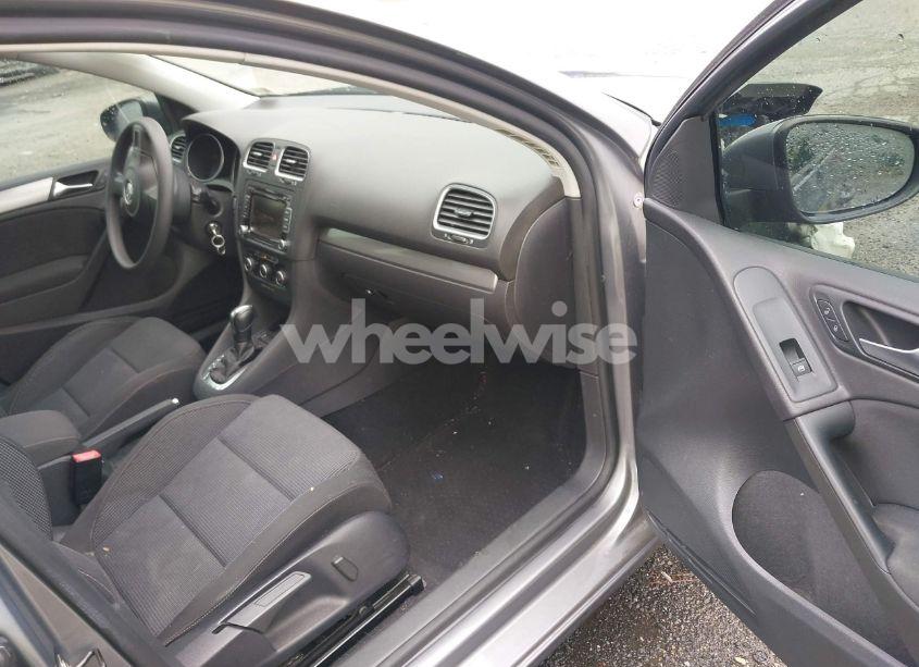 Photo 5 of 2012 Volkswagen Golf 2.5L 4-DOOR (VIN WVWDB7AJ3CW193788)