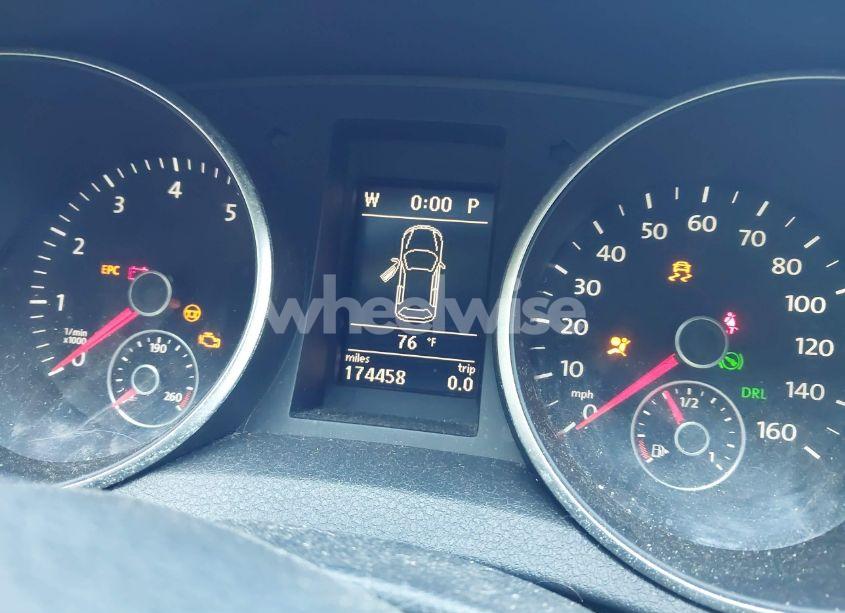 Photo 7 of 2012 Volkswagen Golf 2.5L 4-DOOR (VIN WVWDB7AJ4CW198112)