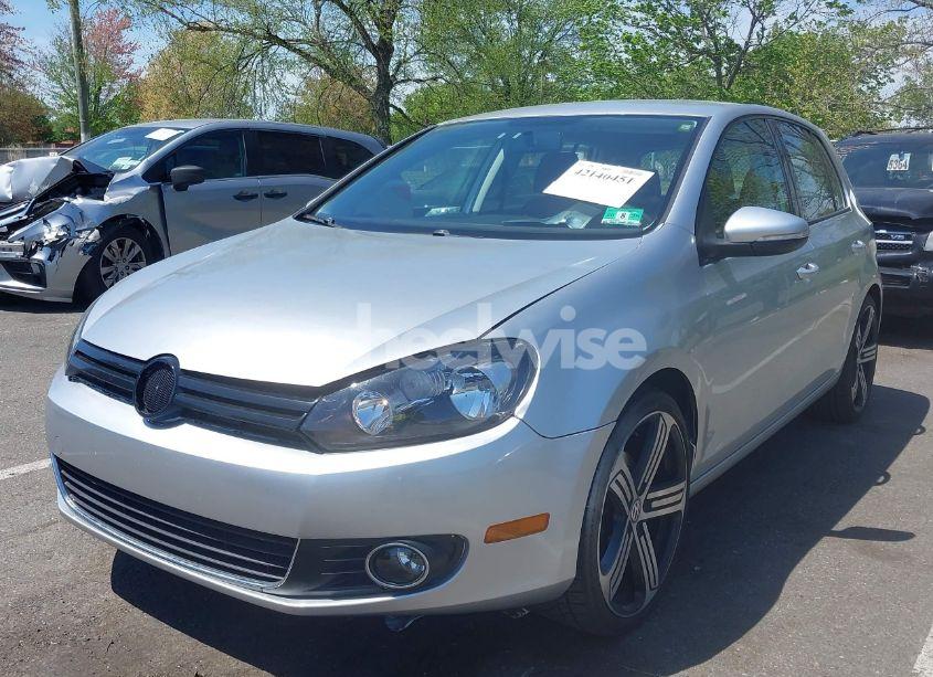 Photo 2 of 2012 Volkswagen Golf 2.5L 4-DOOR (VIN WVWDB7AJ5CW238990)