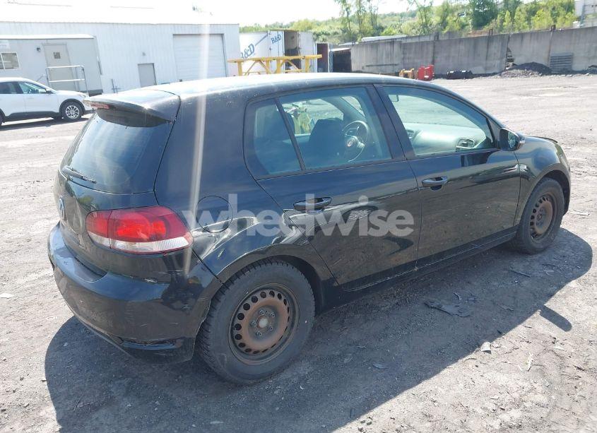 Photo 4 of 2013 Volkswagen Golf 2.5L 4-DOOR (VIN WVWDB7AJ8DW127092)