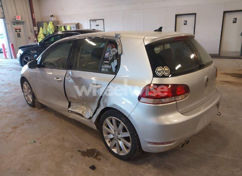 Photo 3 of 2011 Volkswagen Golf TDI 4-DOOR (VIN WVWDM7AJ4BW144415)