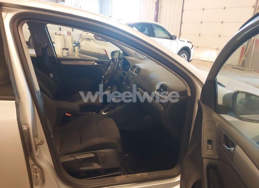 Photo 5 of 2011 Volkswagen Golf TDI 4-DOOR (VIN WVWDM7AJ4BW144415)