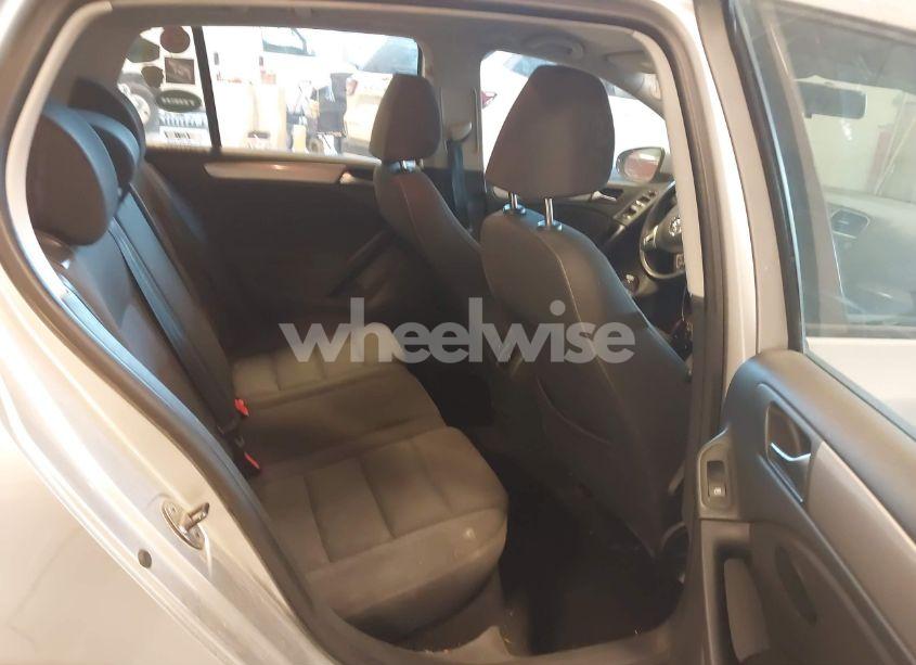 Photo 8 of 2011 Volkswagen Golf TDI 4-DOOR (VIN WVWDM7AJ4BW144415)