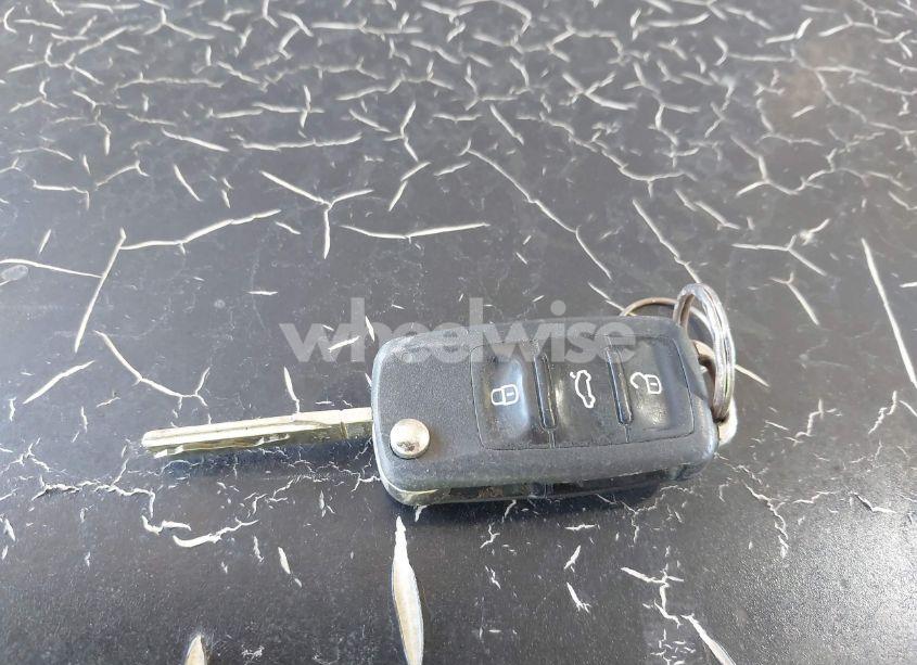 Photo 11 of 2011 Volkswagen Golf TDI 4-DOOR (VIN WVWDM7AJ4BW157813)