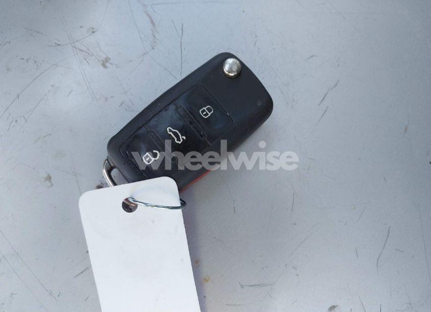 Photo 11 of 2012 Volkswagen Golf TDI 4-DOOR (VIN WVWDM7AJ9CW240204)