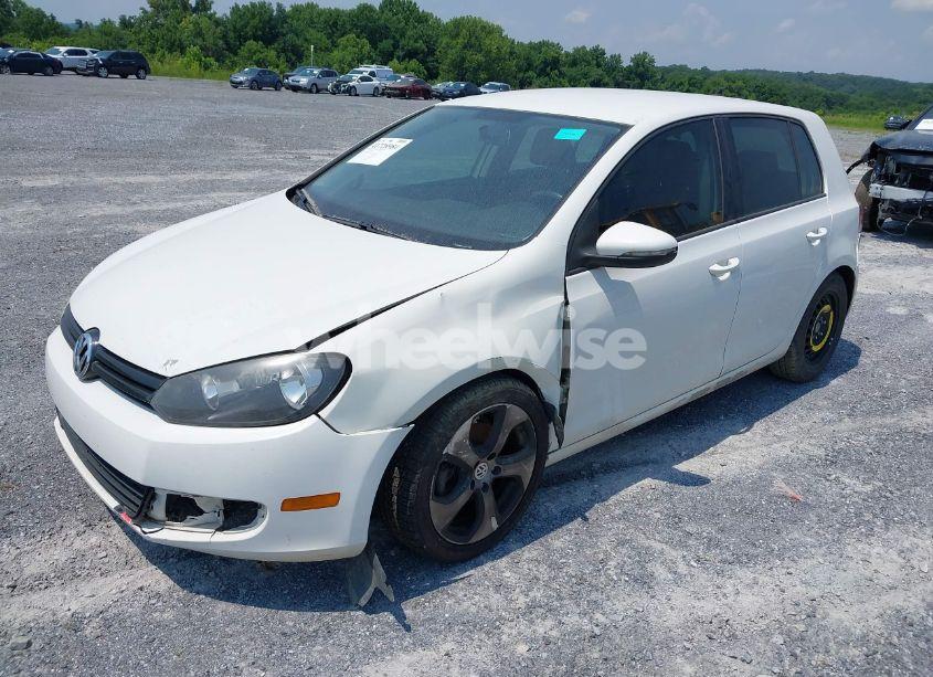 Photo 2 of 2011 Volkswagen Golf TDI 4-DOOR (VIN WVWDM9AJ4BW217990)